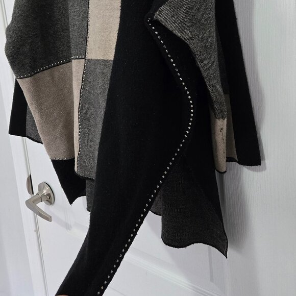 Joseph Ribkoff Color Block Asymmetrical Sweater - Picture 3 of 6